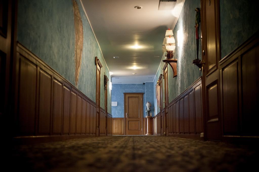 Hotel General Ekibastuz Ngoại thất bức ảnh