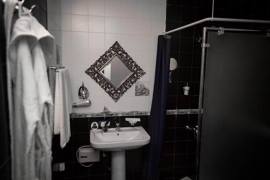 Hotel General Ekibastuz Ngoại thất bức ảnh