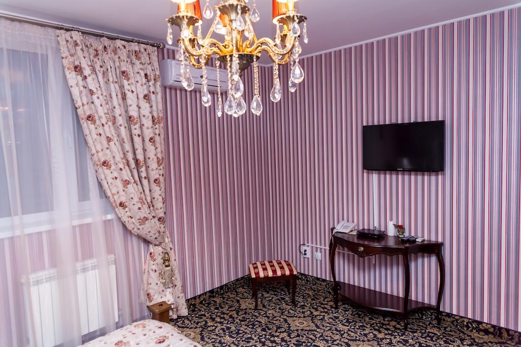 Hotel General Ekibastuz Phòng bức ảnh